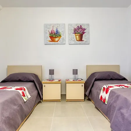 Spacious 3br With Balcony Close To Valletta By 360 Estates Apartmán Msida