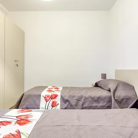 Spacious 3br With Balcony Close To Valletta By 360 Estates Msida