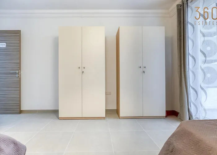 Appartamento Spacious 3br With Balcony Close To Valletta By 360 Estates Msida
